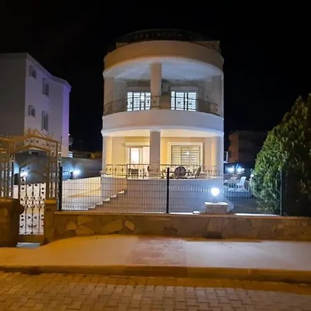 Private Luxury 5 Bedroom With Pool * Didim